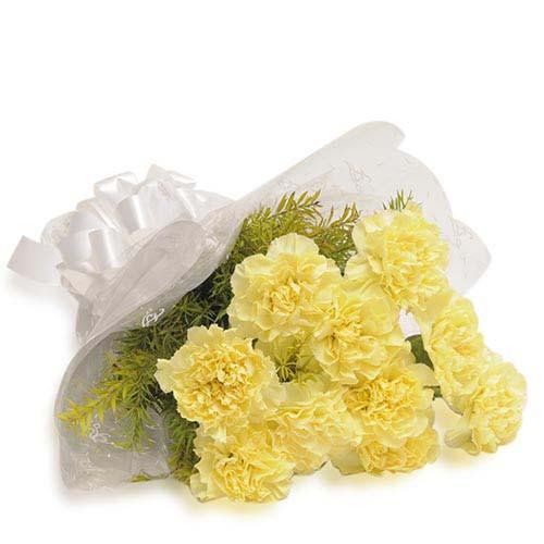Yellow Carnation Bouquet Online Flowers Delivery Blooms Villa