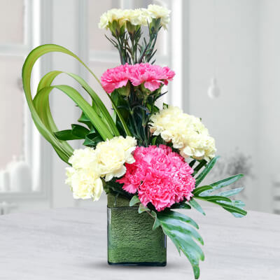 Beautiful Carnation Glass Vase For My Daughter