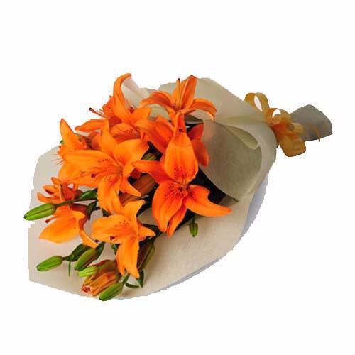 Cheerful Orange Lily Bouquet
