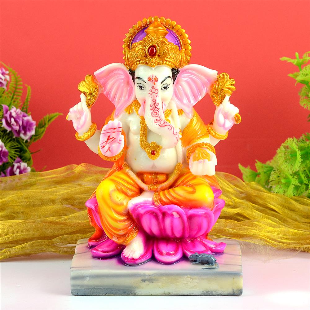 Colourful Ganesha Murti For Ganpati Utsav