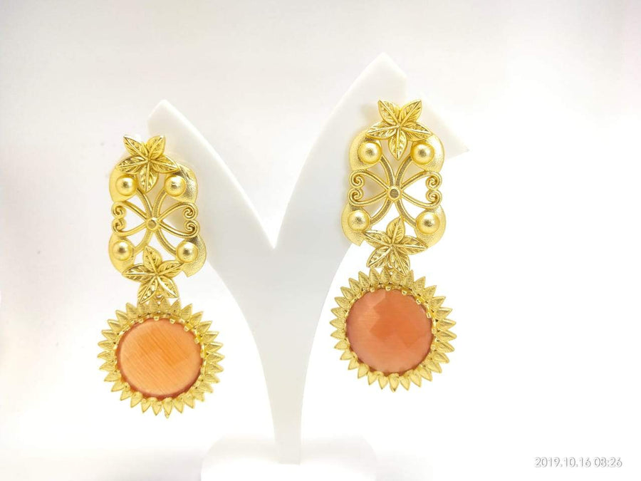Gold Toned Orange Stone Earrings - for Midnight Flower Delivery in India 