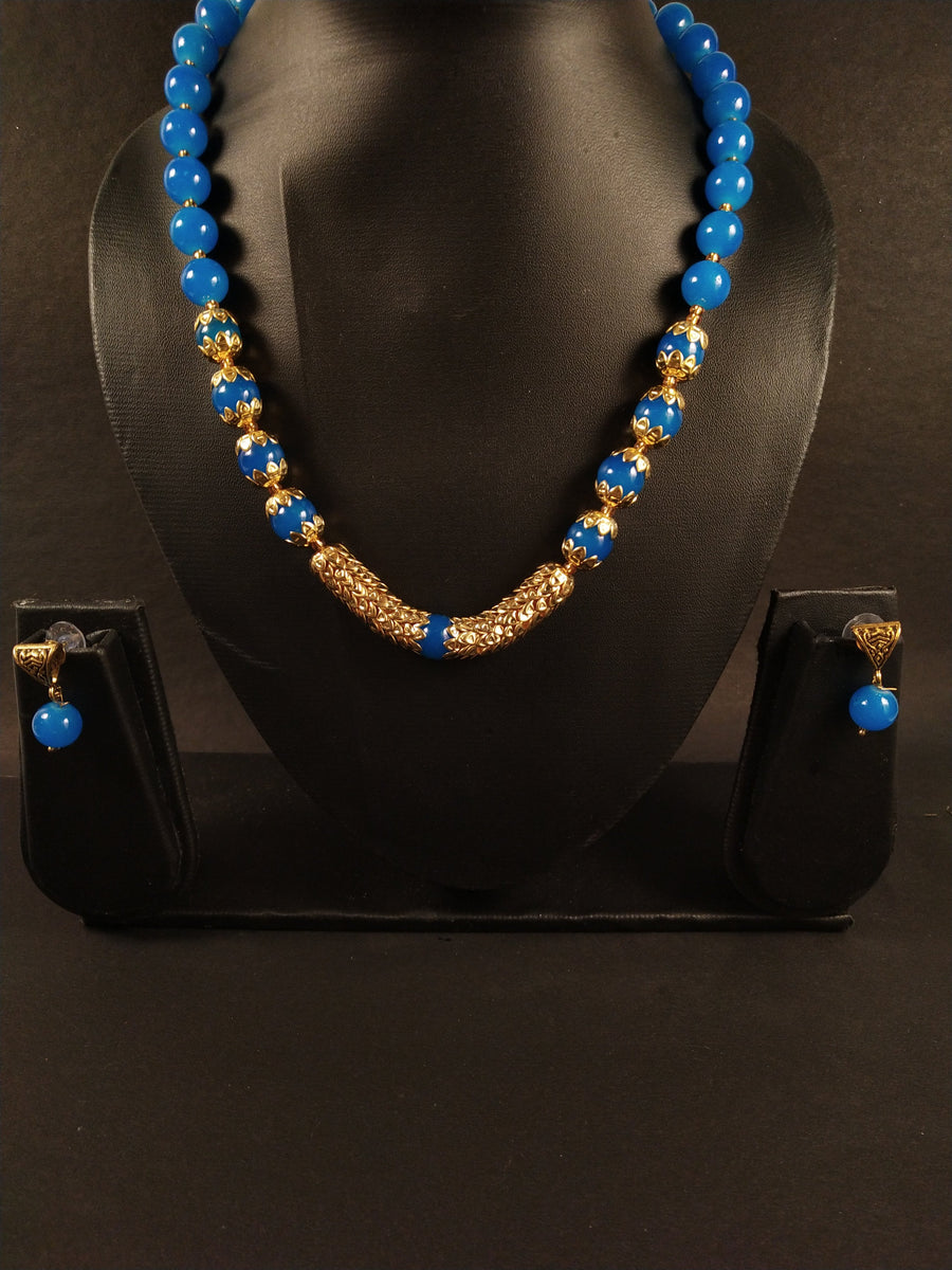 Pearl Set In Blue - for Midnight Flower Delivery in India 