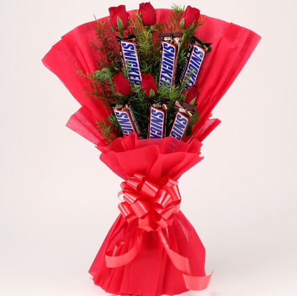 Red Treat For My Angel - for Midnight Flower Delivery in India 