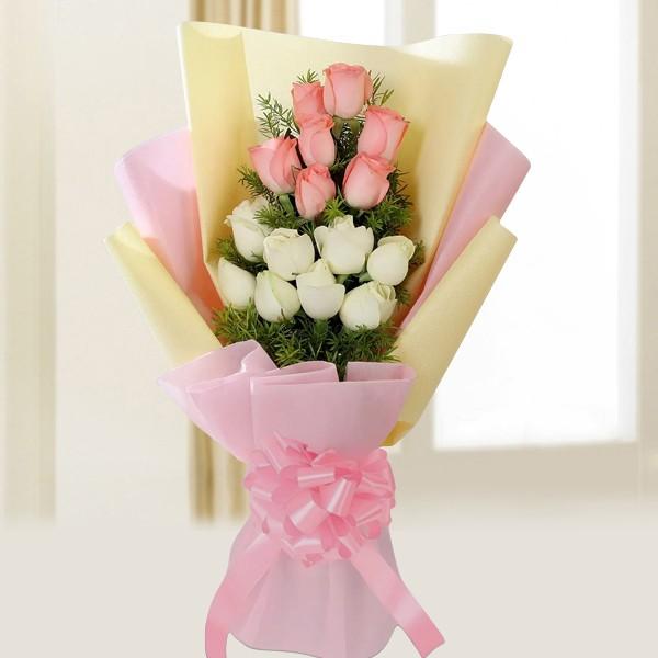Charming Pink And White - Pink And White Rose Bouquet - for Flower Delivery in India 