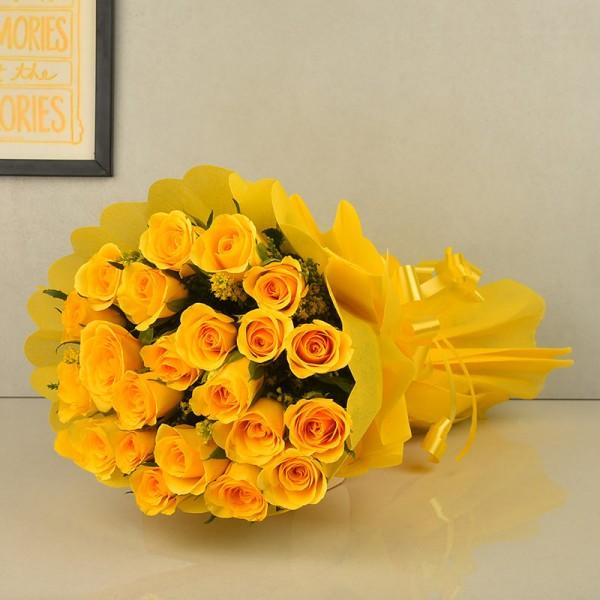 Charming Sunshine - Yellow Roses Same Day Delivery - Send Flowers to India 