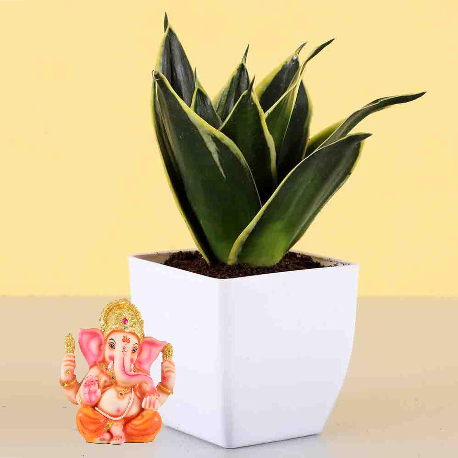Delightful Ganesha Chaturthi Gift - for Flower Delivery in India 