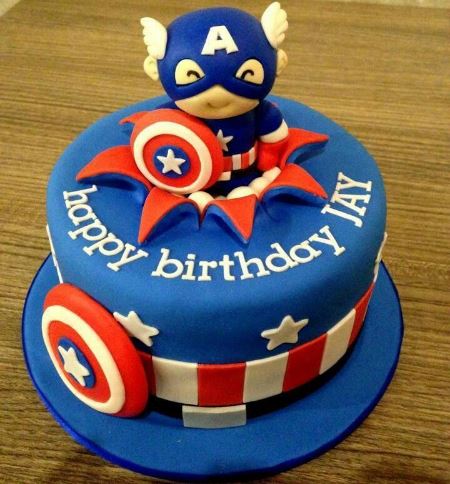 Avenger Lover Cake