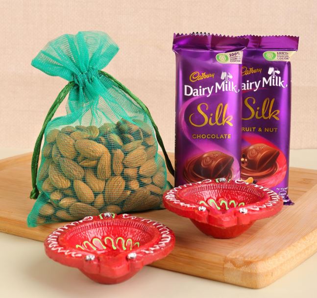 Silky Dryfruit Smile Treat - for Online Flower Delivery In India 