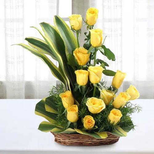 Glamorous Queen - A Basket Of Yellow Roses - for Midnight Flower Delivery in India 