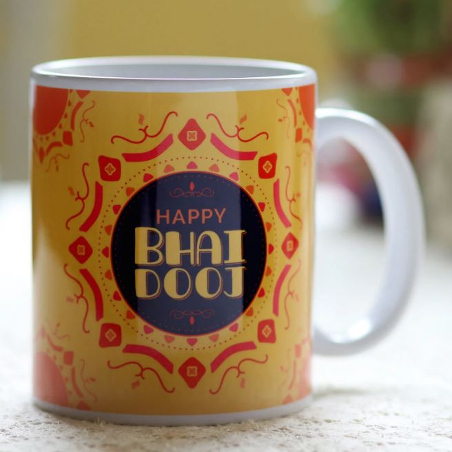 Alluring Mug Treat - for Flower Delivery in India 