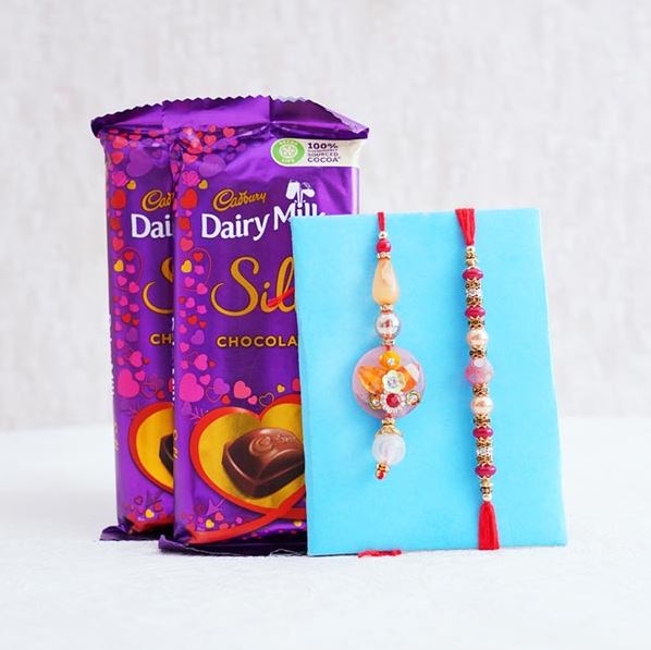 Rakhi With Chocholate– Bloomsvilla