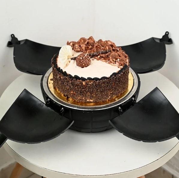 Rocher Twist Special Bomb Cake - Send Flowers to India 