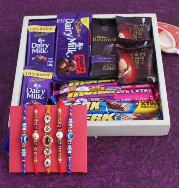 Rakhis Set Of 5 With Chocho Hamper