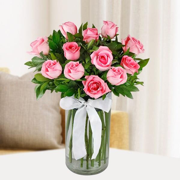 Magical Pink Roses - 12 Roses With Vase - from Best Flower Delivery in India 