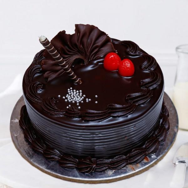 Rich Chocolate Truffle Cake - for Midnight Flower Delivery in India 