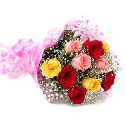 Colorful Hugs - Mix Roses Bouquet - for Flower Delivery in India 