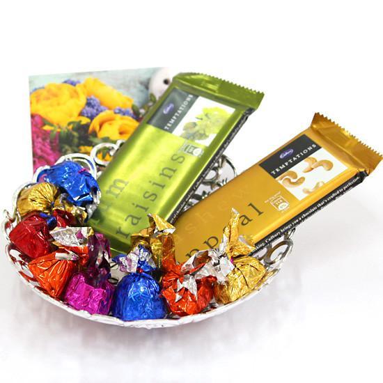 Temptations Love Hamper - for Flower Delivery in India 