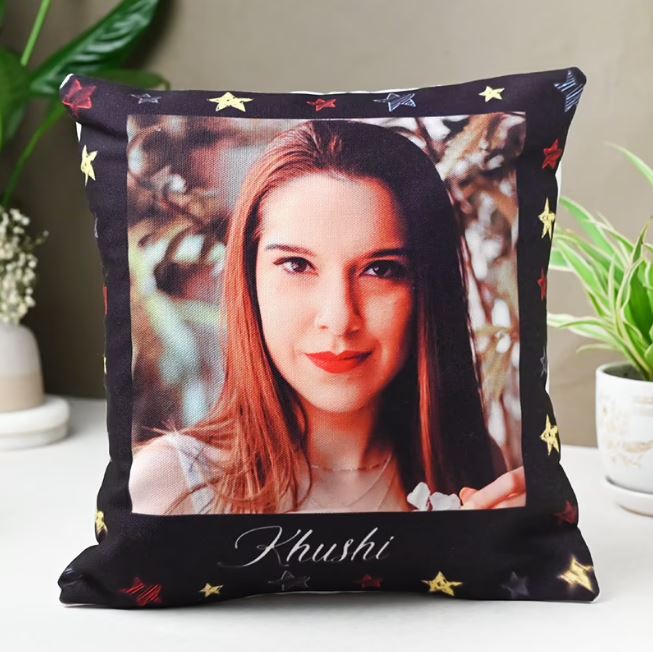 Beatuiful Romantic Cushion - for Online Flower Delivery In India 